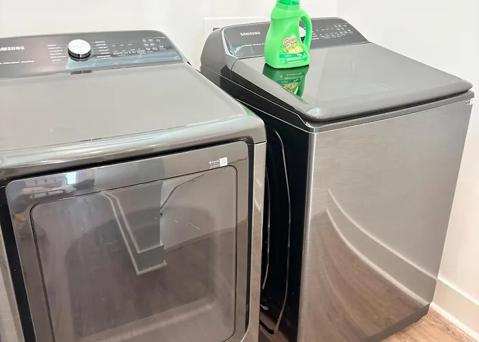 Apartment New Couyon House Luxury Amenities Fast Wifi 65 Tv